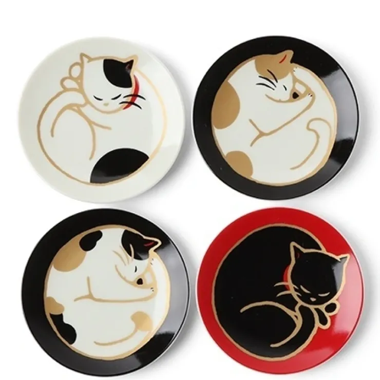 MIYA Company Mini cat plates from Jewel Japan made in Japan is too cute!